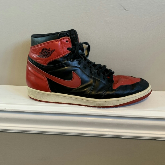 ? Air Jordan 1 Retro 1994 BRED ⛹?‍♀️ main image 10
